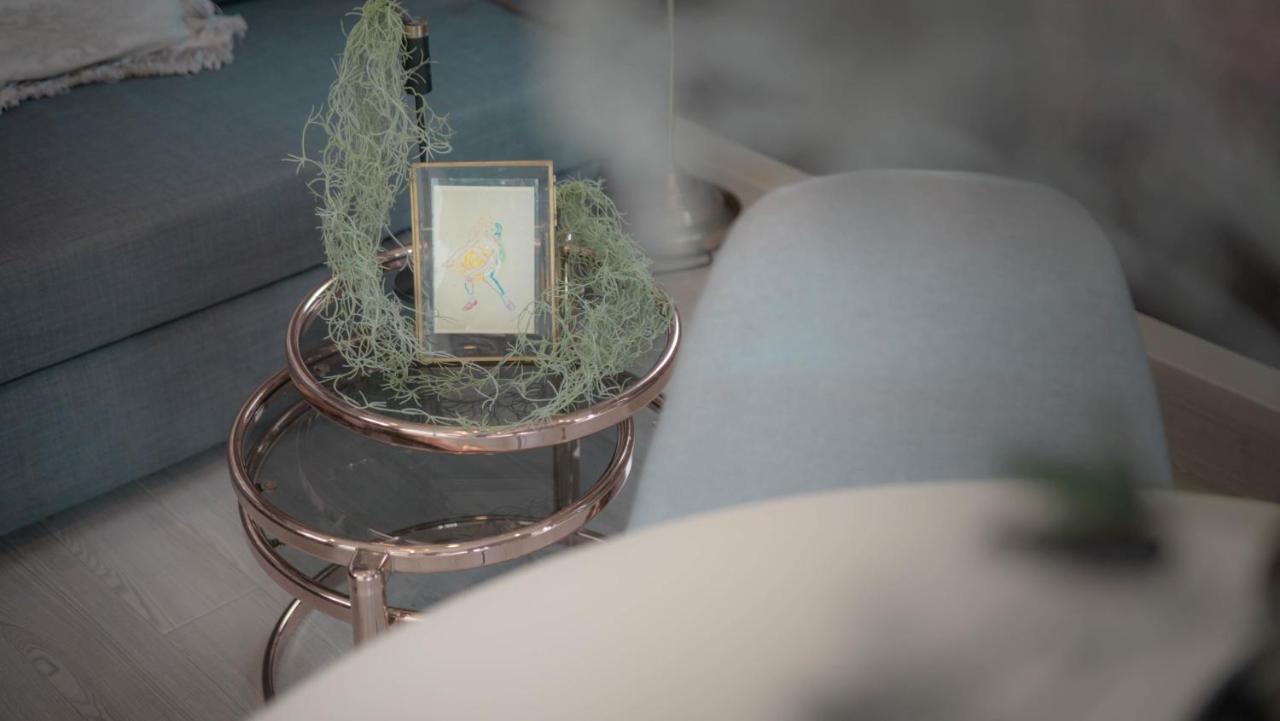 Apartemen Accommodates Up To 11 Guests!!staypia Namba Ebisu *
