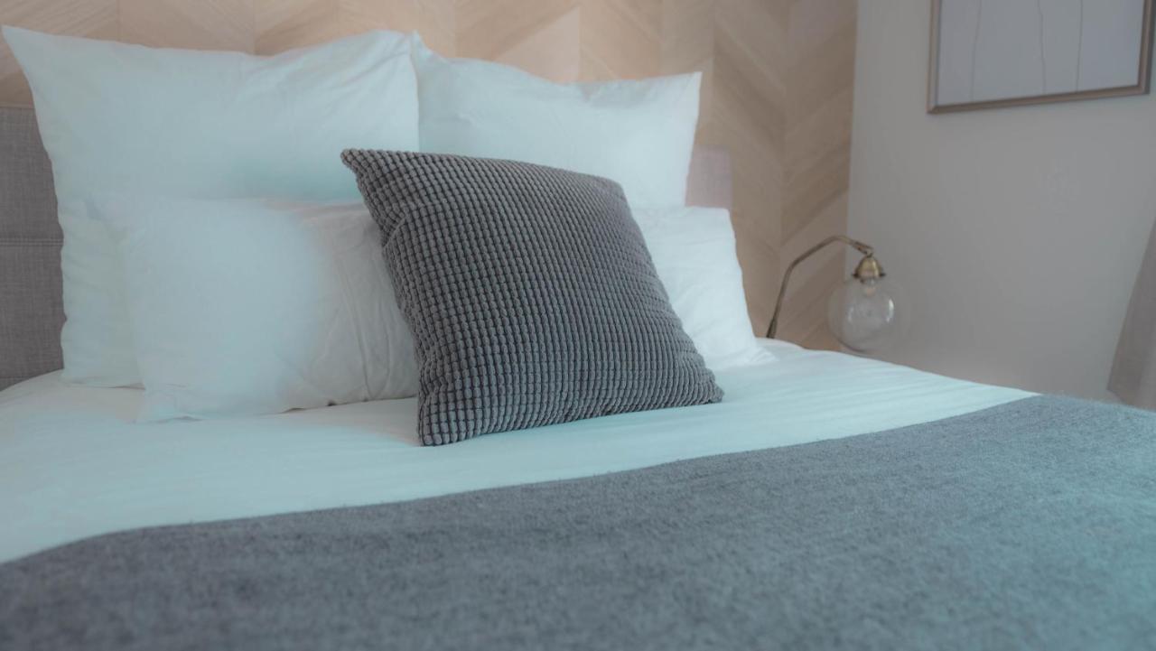 Accommodates Up To 11 Guests!!staypia Namba Ebisu Apartemen *